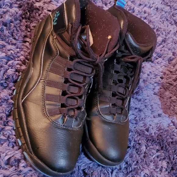Air Jordan Retro 10
“SHANGHAI”